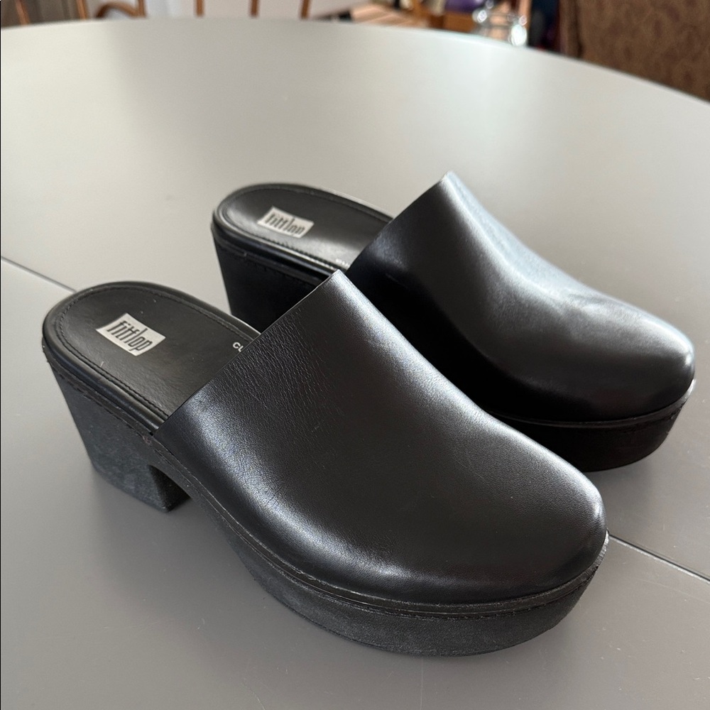Fitflop Pilar Leather Platform Mule Size 8